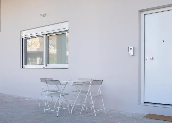 A Brand New, Beautifully Decorated Maisonette.